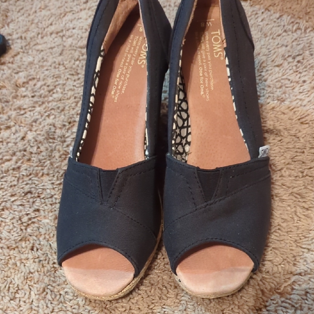 Toms Black Wedge Shoes with Peep Toe Design